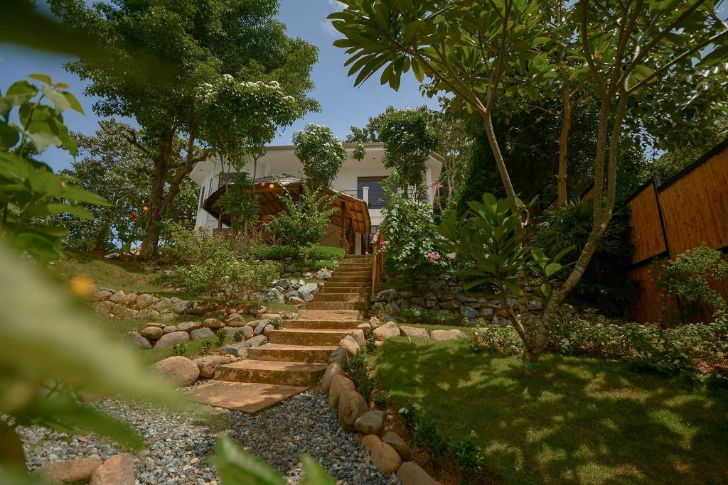 Hilltop Pool And Villa Пуэрто-Принцеса Экстерьер фото