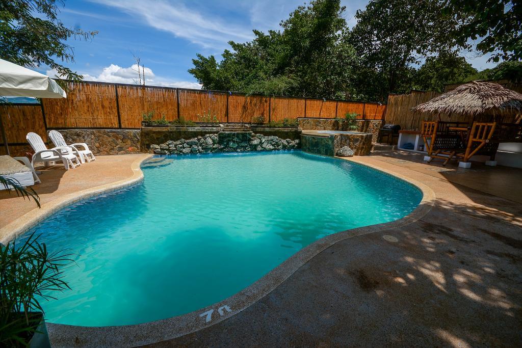 Hilltop Pool And Villa Пуэрто-Принцеса Экстерьер фото